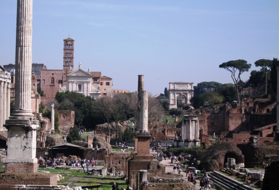 Ruinas del foro romano, Roma, Italia.  © Miguel Busto